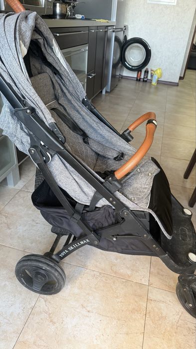 Продам  б/у коляску
