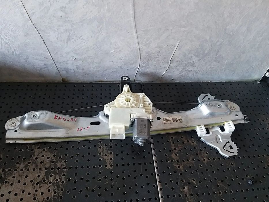 Macara motoras dreapta fata renault kadjar ha hl 807205433r c86066102 807205433r