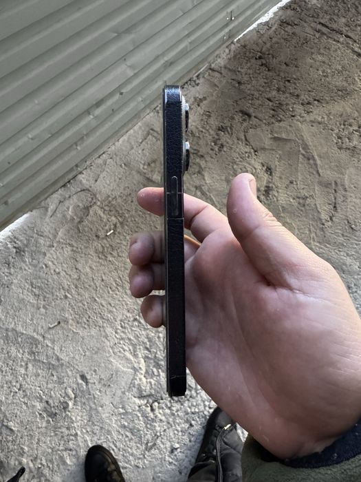 Iphone 14 pro продается