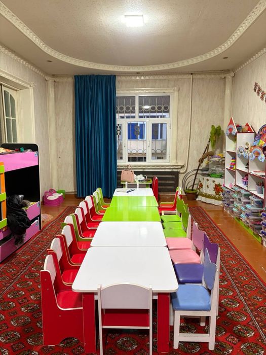 Дом Гулистан 2 этажка возле главного базара