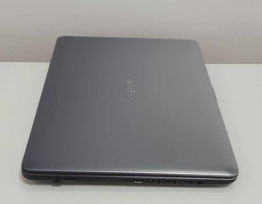 ASUS VivoBook 15 A540UB | i3-7020U | Nvidia MX110 | Full Box | Impecabil