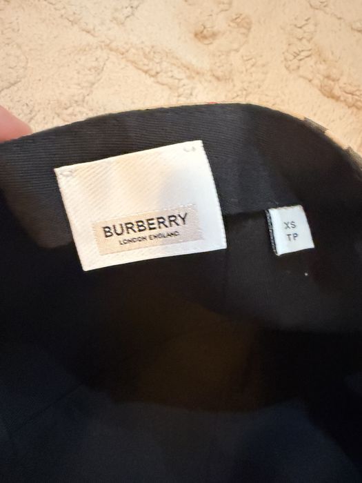 Sapca autentica burberry dama marime xs noua