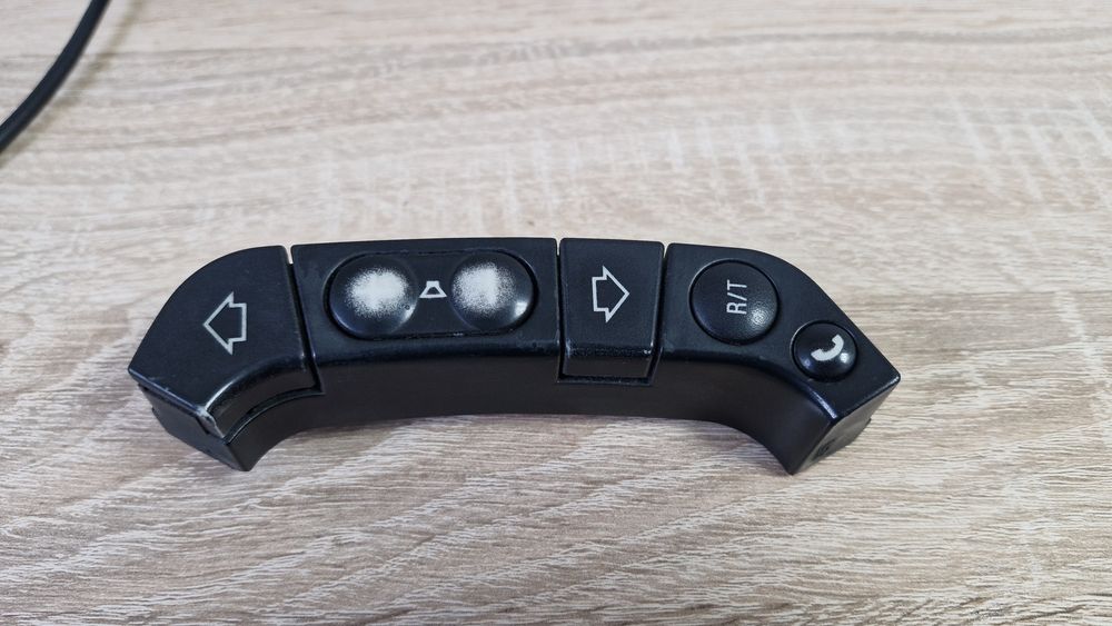 Кнопки на руль BMW E38 E39 E53