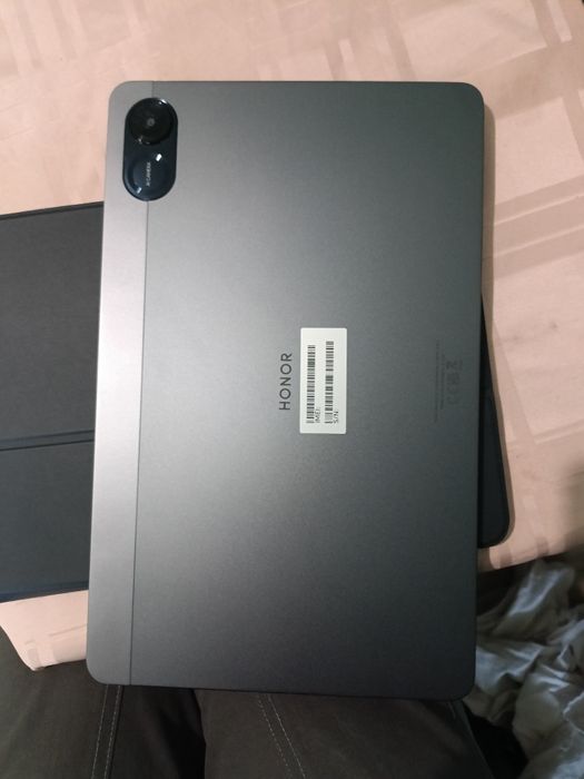 Honour pab x9.  8-128gb