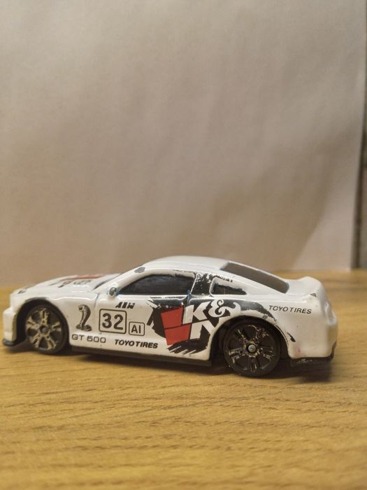 Продам машинки железные