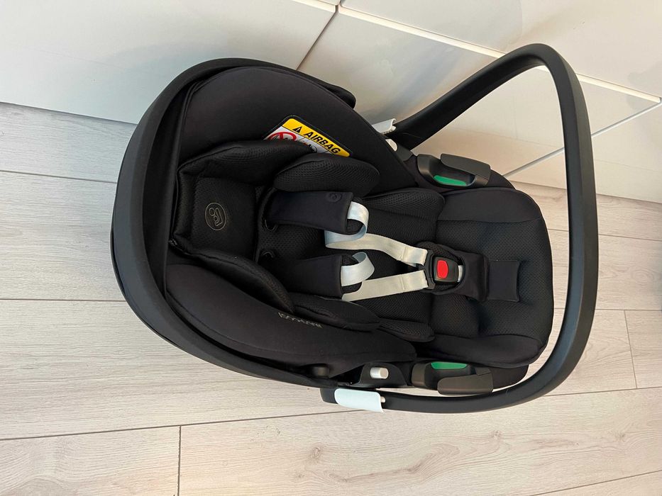 Scoica auto MAXI-COSI PEBBLE 360 PRO2 + baza FamilyFix 360 Pro