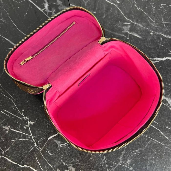 Genti Louis Vuitton Nice BB