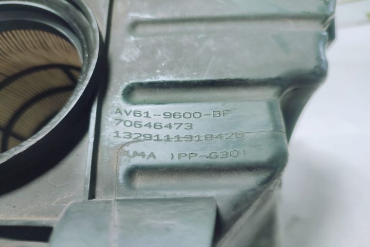 Carcasa filtru aer 1.6 tdci av61-9600-bf av619600bf Ford Focus 3  [din 2011 pana  2015] seria