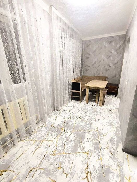 Сотилади 2хонали квартира Чилонзар 13