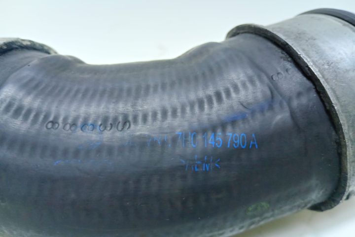 Furtun intercooler  2.5 tdi 7H0145790A Volkswagen VW Transporter T5