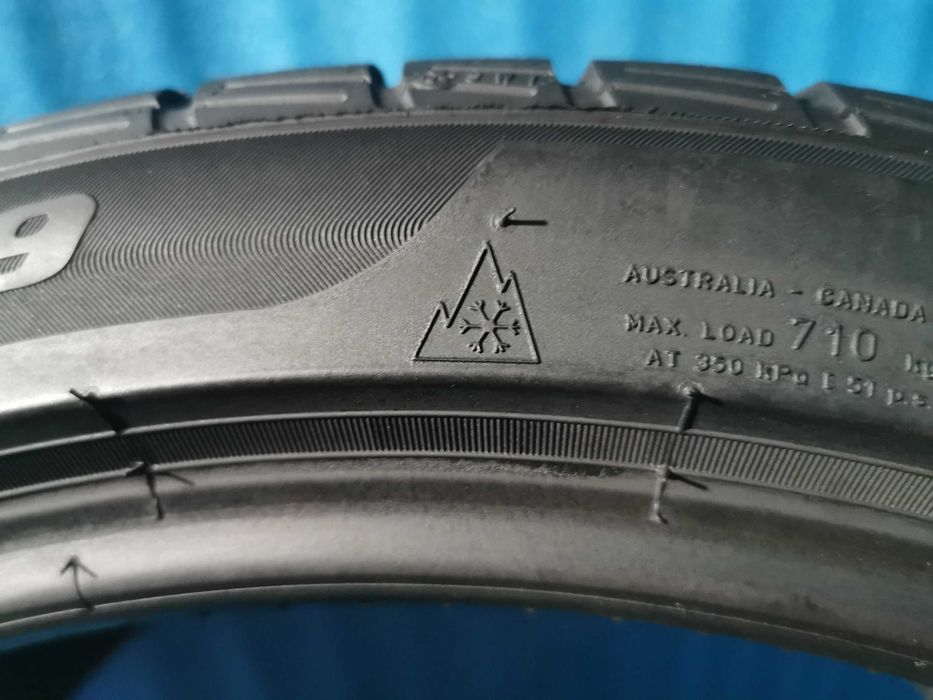 275/35 R19 - pirelli m+s 2 bucati