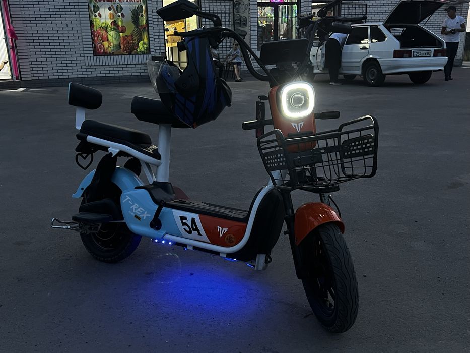 Электроскутер T-rex