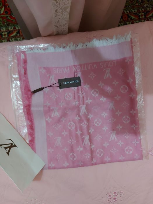 Платок Луи витон