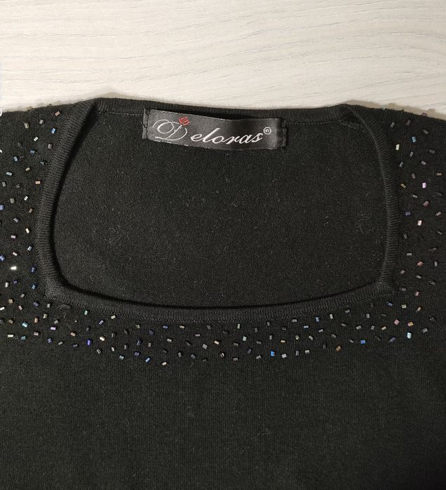 Лонгслив р.42-48 цена 12000