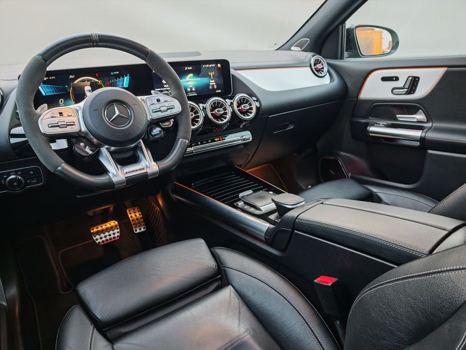 Mercedes GLA 45 AMG 421cp An 2020 Garantie