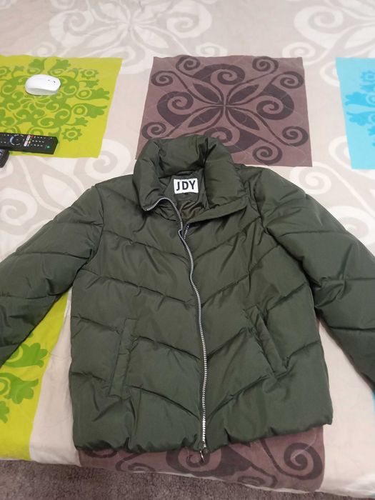 Дамско зимно яке
