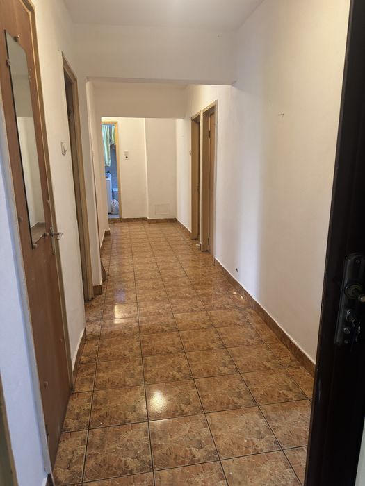3 Camere Decomandat | 2 Băi | 3 Debarale | Petre Ispirescu | Etaj 1