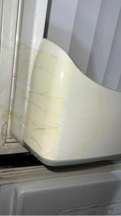 Продаю холодильник