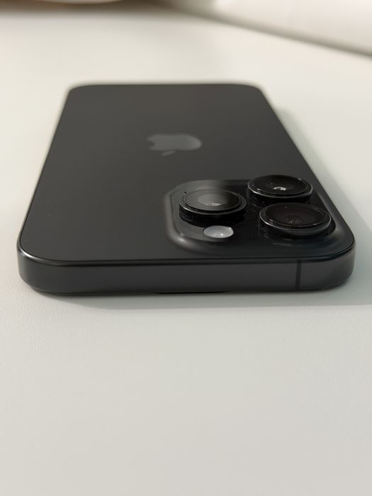 Iphone 16 pro max Black Titanium 1 Tb