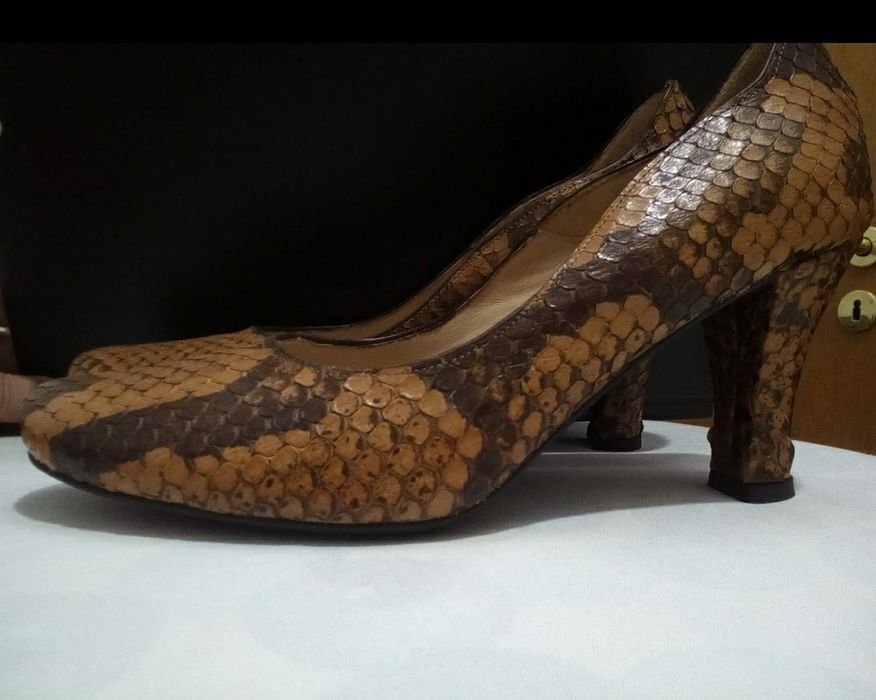 Pantofi cu toc de 8 cm, marimea 36