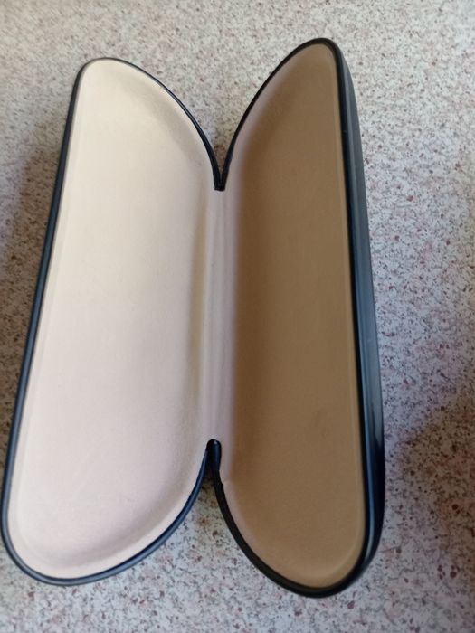 Футляр для очков