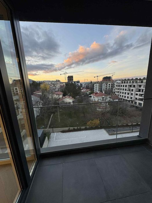 Дава се под наем Двустаен апартамент в София, Кръстова вада - 63 кв.м за 1450 € - Снимка #16