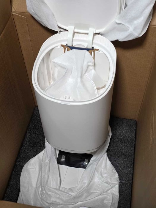 Aspirator robot ECOVACS T9+DEEBOT–Aspirare+Mop, Stație Auto-Golire NOU