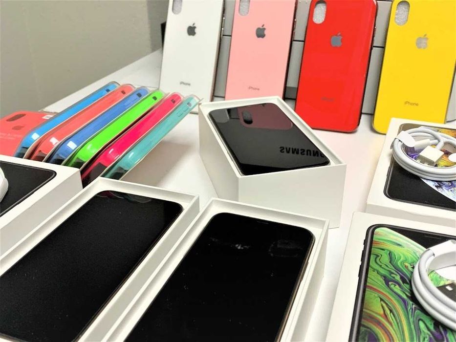 iPhone XS 64GB - 6 месеца Гарания + ПОДАРЪЦИ