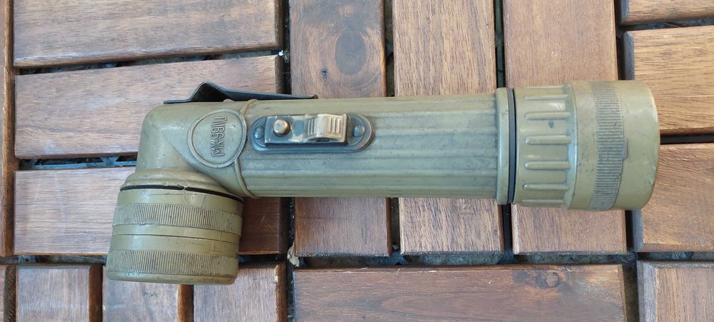 Военни фенери - оригинален Фултън и реплика