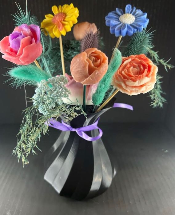 Aranjamente flori din săpun natural