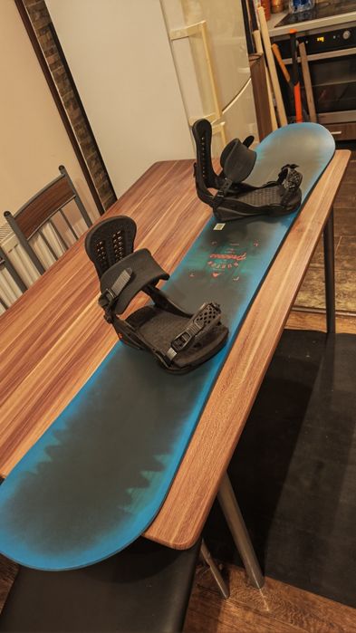 Placa Snowboard Burton Process Flying V 166W cu legaturi Union Force L