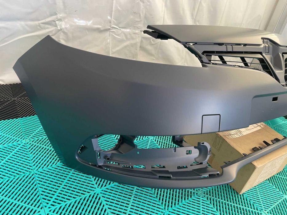 Bara fata Renault Scenic 3 2012-2016 noua originala Renault