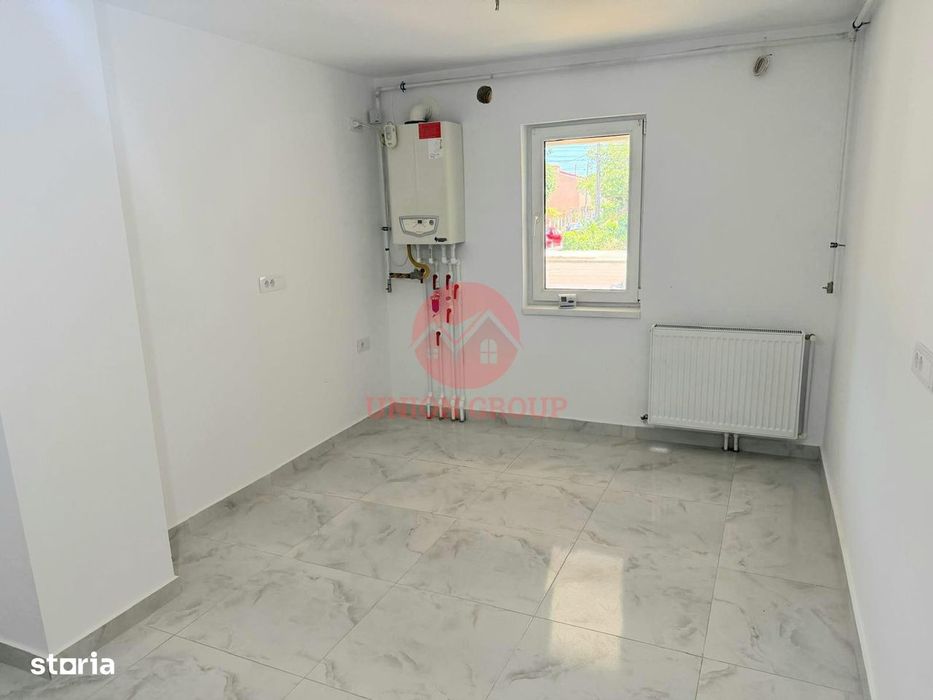 Spatiu Comercial Stradal, cu Vad, Renovat Complet