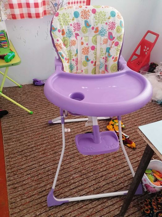 Детский стульчик для кормления