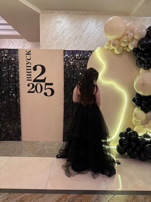 Бална черна рокля