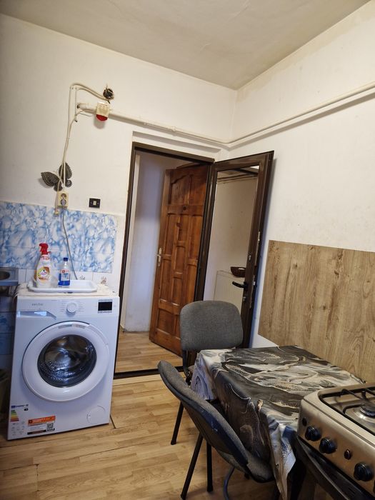 Garsoniera pentru închiriat