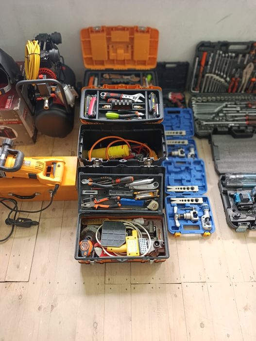 Инструмент для монтажа