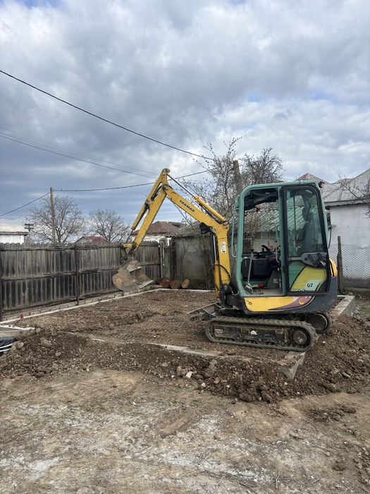 Execut lucrari miniexcavator 2t ideal oentru spatii inguste