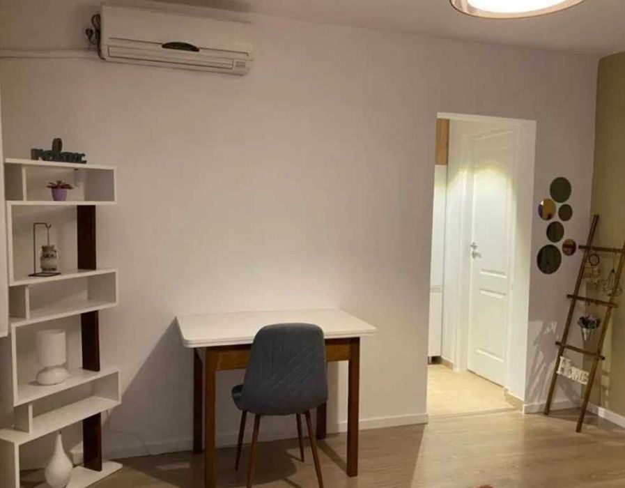 Дава се под наем Двустаен апартамент в Пловдив, Център - 45 кв.м за 198.9 € - Снимка #1