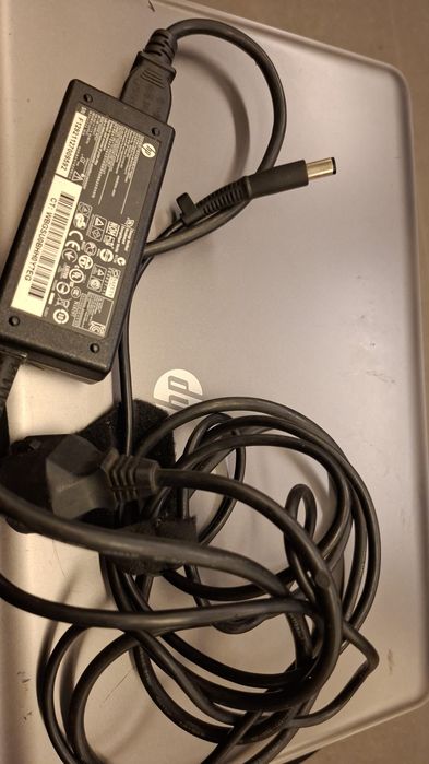Laptop HP 655 /amd  model mai vechi