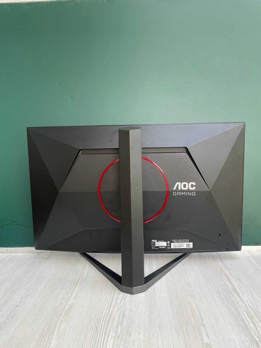 Aoc 27” 300hz curved FHD IPS