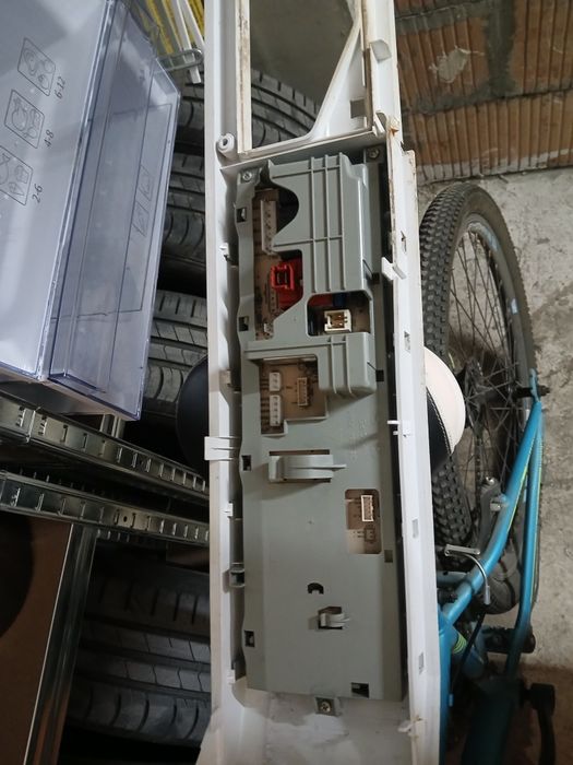 Пералня Beko на части