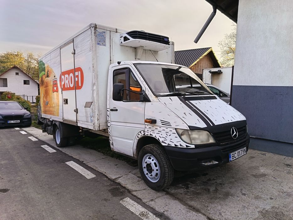 Mercedes Sprinter 616cdi frigorific, lift, 3500kg