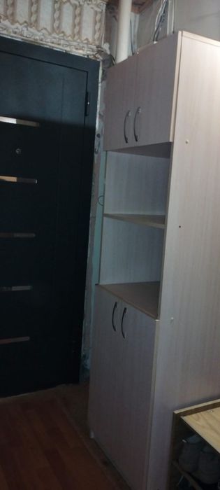 Продам шкаф для прихожий