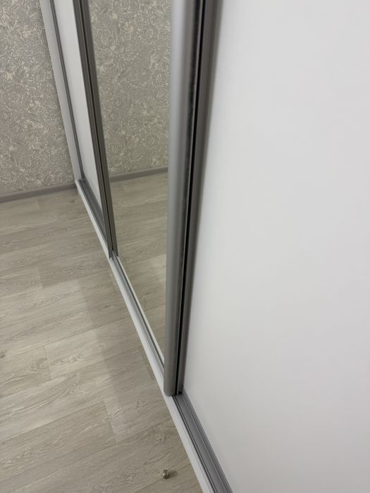 Продам шкаф шифоньер