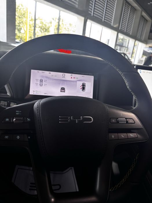 Byd Yuan up Dm-i 1100km
