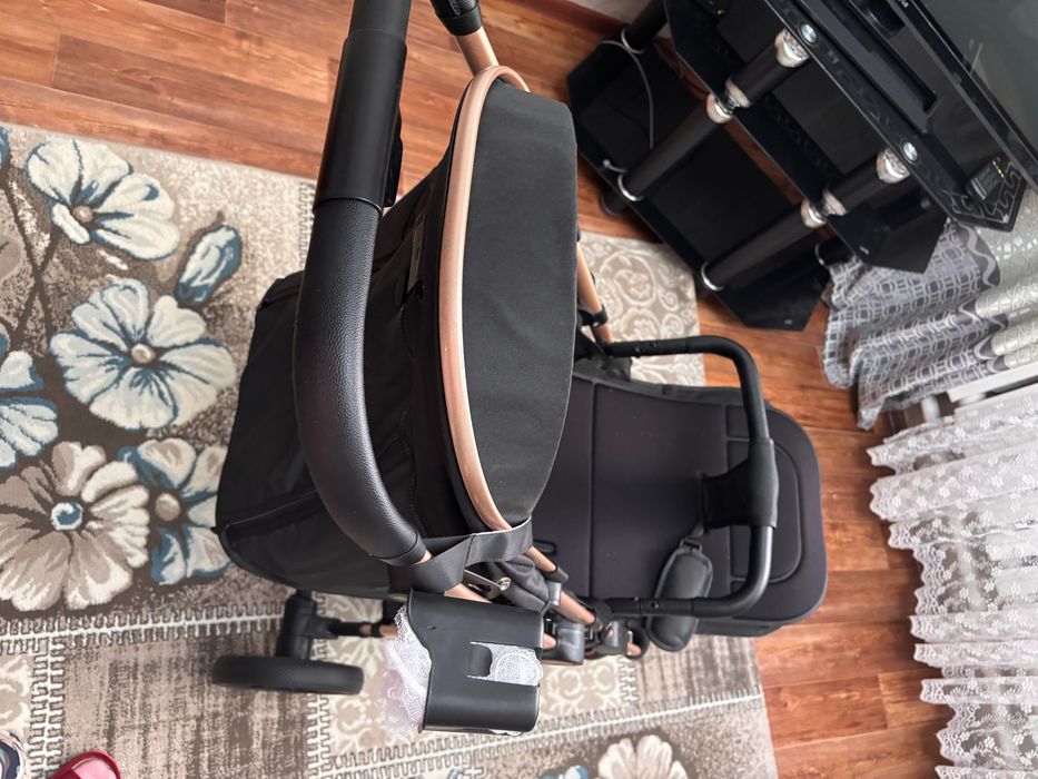 Коляска детская новая