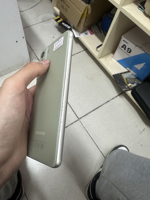 Продам Samsung S21 fe 5G