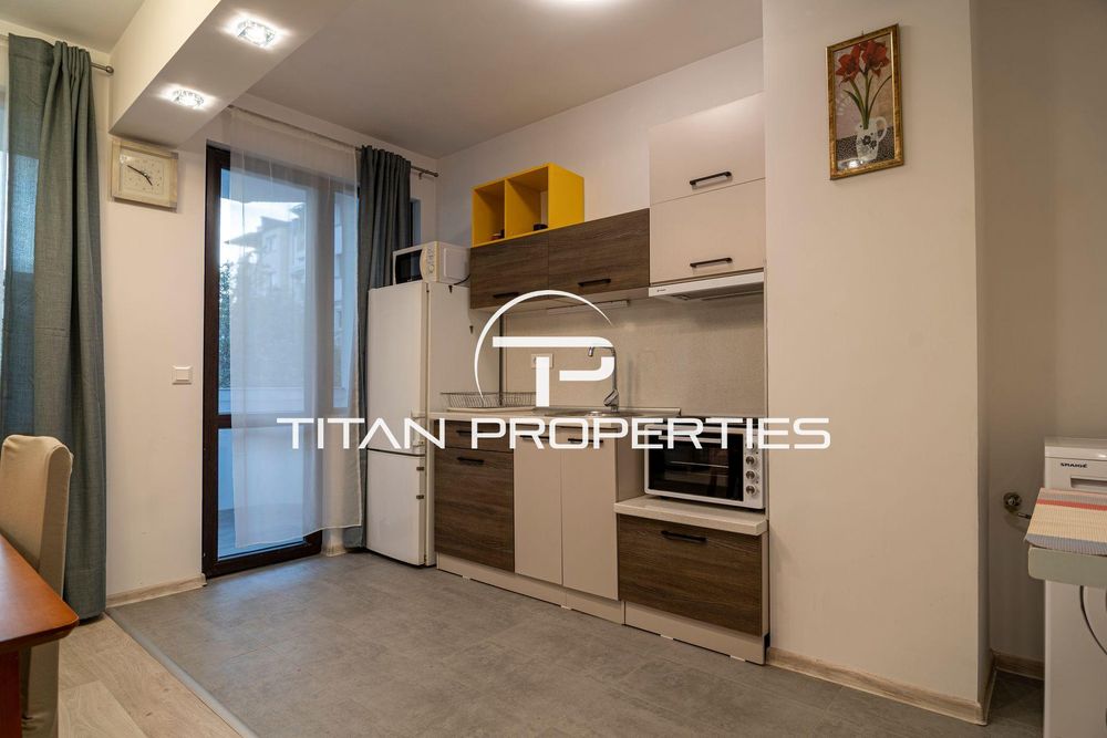 Дава се под наем Двустаен апартамент в Пловдив, Кючук Париж - 82 кв.м за 382.5 € - Снимка #3