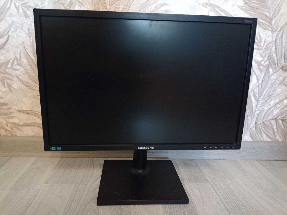 Samsung 22 in (s22e450bw)